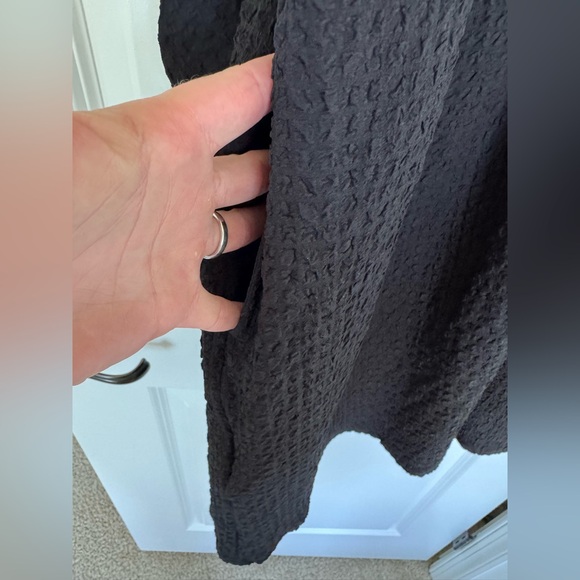 Excellent Condition. Small American Eagle Outfitters Dress with Pockets - Picture 3 of 8